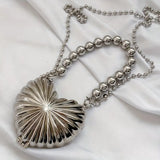Mini Metal Heart Shell Bag - Silvery