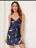 SHEIN 4Pcs Feather Print Satin Cami Dress With PJ