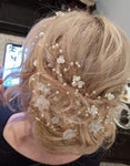 SHEIN Faux Pearl Flower Hair Accessory